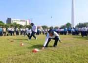 Jum’at Sehat, Danlantamal V Ajak Prajurit Berolahraga Sambil Kenang Sejarah Kota Pahlawan