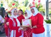 Ketua Gabungan Jalsenastri Puspenerbal dan Pengurus Ceria Ikuti Lomba Tujuhbelasan HUT ke-80 Kemerdekaan Rl