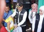 Gubernur Jatim dan Bupati Sidoarjo Tinjau Pasar Murah di Gedangan, Berharap Distribusi Dapat Merata