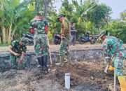 Wujud Kemanunggalan : Satgas TMMD 126 dan Warga Gotong Royong Hadirkan Sumber Air di Desa Kedondong