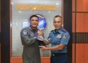 Komandan Puspenerbal Terima Courtesy Call Gubernur Akademi Angkatan Laut