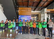 Operasi Keselamatan Semeru Polres Lamongan Ajak Ojol Jadi Pelopor Tertib Lalin