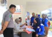 Polres Bojonegoro Gelar Pemeriksaan Kesehatan Gratis bagi Buruh Jelang May Day