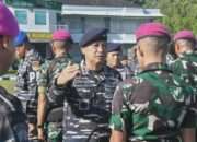 Komandan Kodaeral IX Lepas Personel Eks Yonmarhanlan IX Mutasi ke Yonif 12 Marinir Jayapura