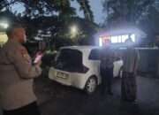 Mobil Terparkir Tiga Hari di Depan MTsN 3 Surabaya