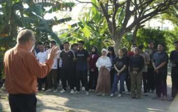 Food Vaganza UHT, Mahasiswa Belajar Bahasa Inggris Sambil Piknik dan Kenalkan Kuliner Nusantara
