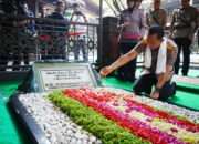 Jelang Hari Bhayangkara, Kapolri Ziarah ke Makam Gus Dur