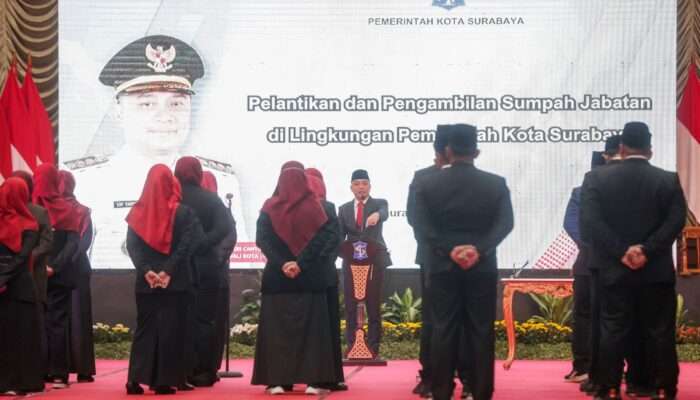 Rotasi 32 ASN Pemkot Surabaya, Wali Kota Eri Cahyadi Lakukan Penyegaran Birokrasi hingga Evaluasi Kasus Pungli