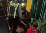 Gerak Cepat Polsek Buduran Tangani Laka Lantas, Polisi Sigap Evakuasi Korban ke Rumah Sakit