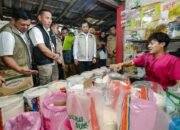 Satgas Pangan Polda Jatim Sidak Pasar Pucang, Usut Beras Premium di Atas HET