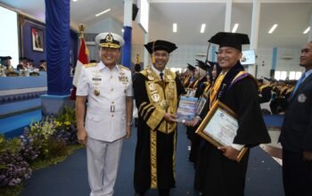 Wisuda 569 Lulusan UHT, Rektor Tekankan AI, Integritas dan Karakter Kemaritiman