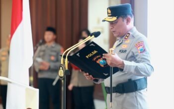 Kapolda Jatim Pimpin Sertijab Kabid TIK dan Sejumlah Kapolres Baru