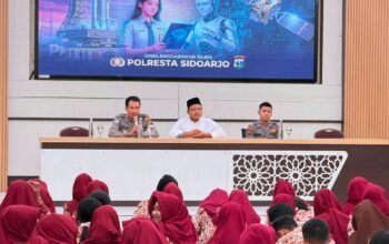 Polresta Sidoarjo Edukasi Siswa SMKN 2 Buduran tentang Pemanfaatan AI